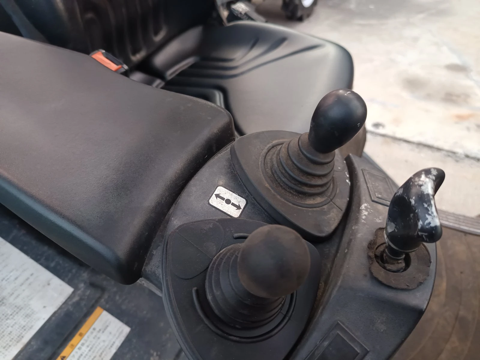 ������� Linde ��� ���� ��������� | Mobile.bg � ����������� 6