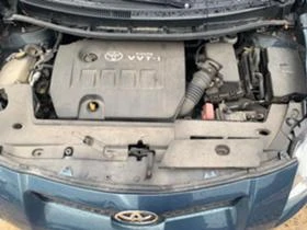 Toyota Auris 1.6i,124кс.,Автоматик, снимка 7