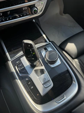 BMW 740 xDrive * M Pack* , снимка 10