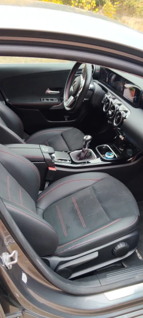 Mercedes-Benz A 180 AMG, снимка 9