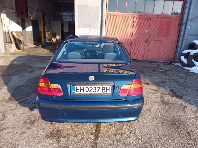 BMW 318, снимка 12 - Автомобили и джипове - 49224996