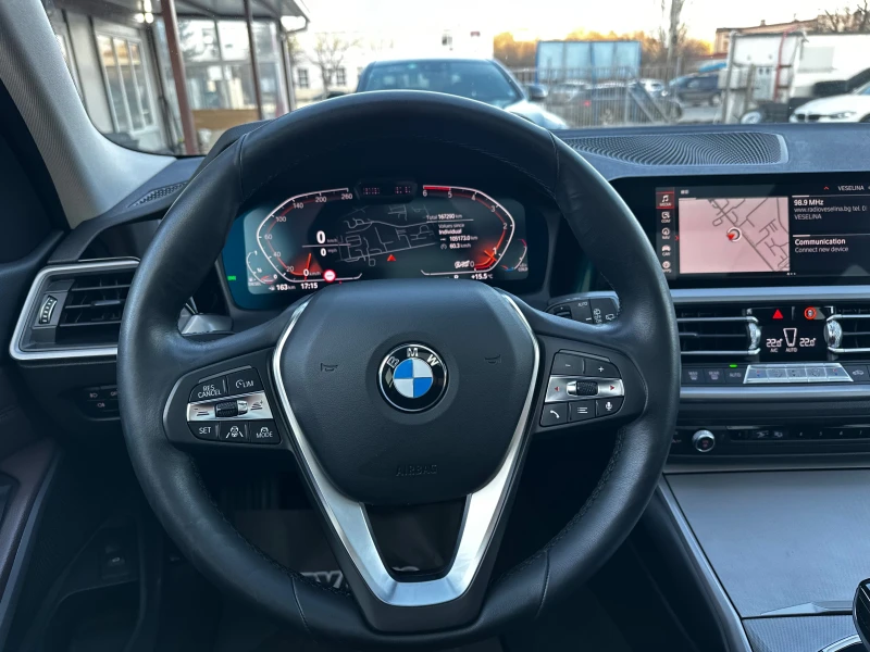 BMW 320 d X-drive 190к.с FULL, снимка 11 - Автомобили и джипове - 49378718