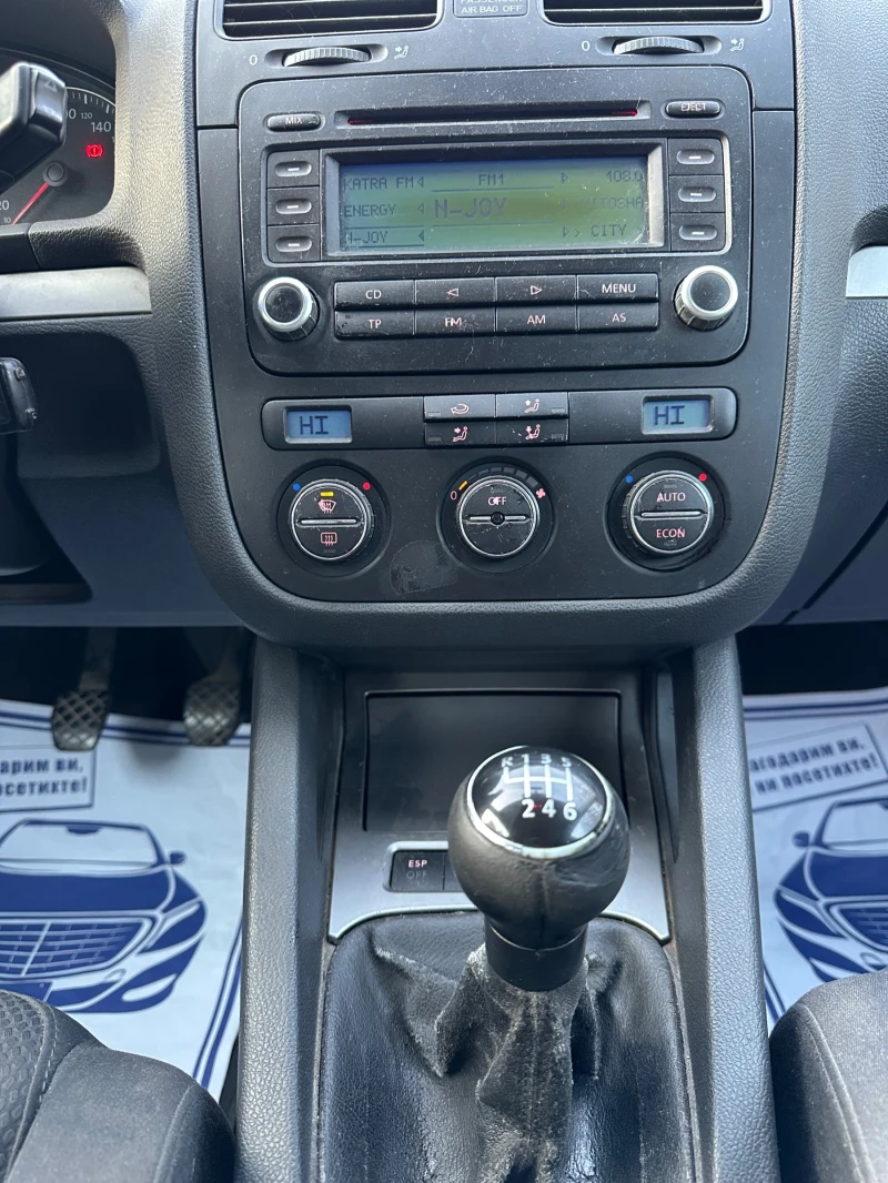 VW Golf 2.0 TDI, снимка 11 - Автомобили и джипове - 49465327