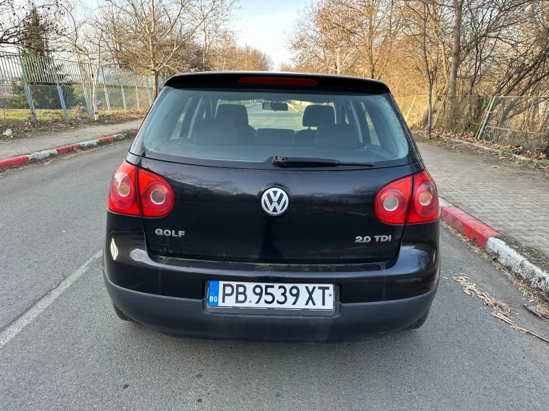 VW Golf 2.0 TDI, снимка 5 - Автомобили и джипове - 49465327