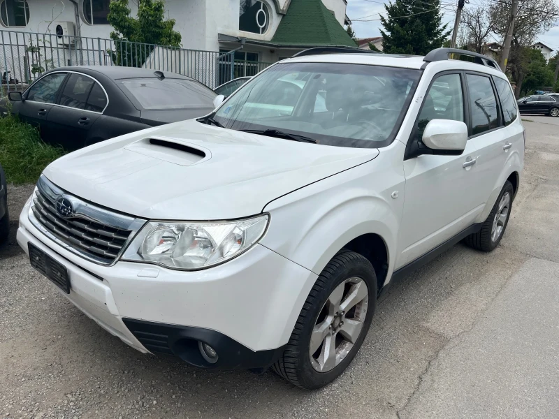 Subaru Forester 2.0 4x4 Панорама