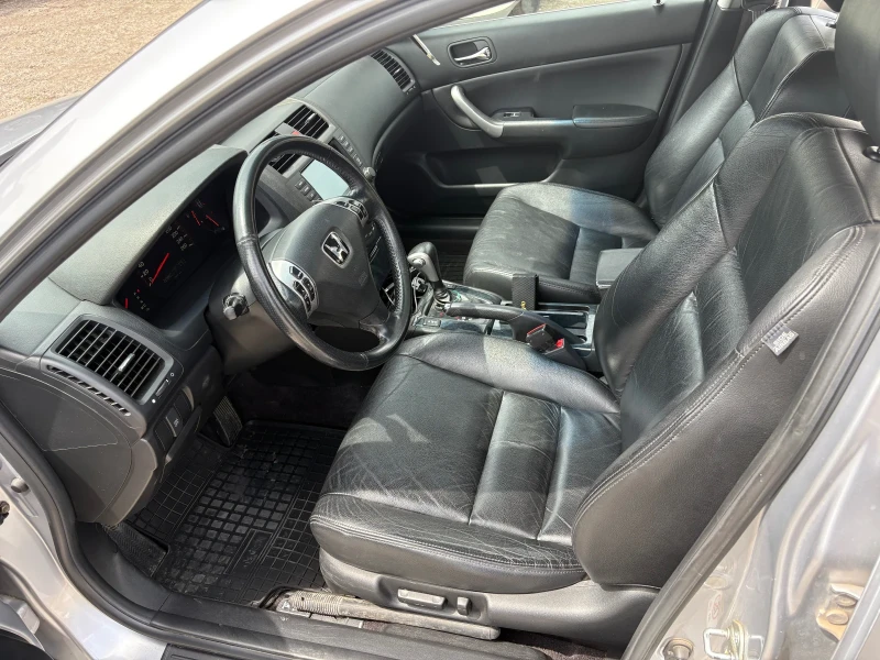 Honda Accord, снимка 9 - Автомобили и джипове - 53434731