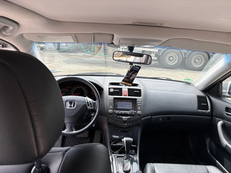 Honda Accord, снимка 8 - Автомобили и джипове - 53434731