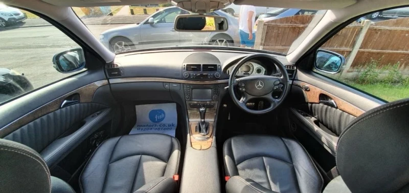 Mercedes-Benz E 320 3.2 CDI, снимка 6 - Автомобили и джипове - 50553872