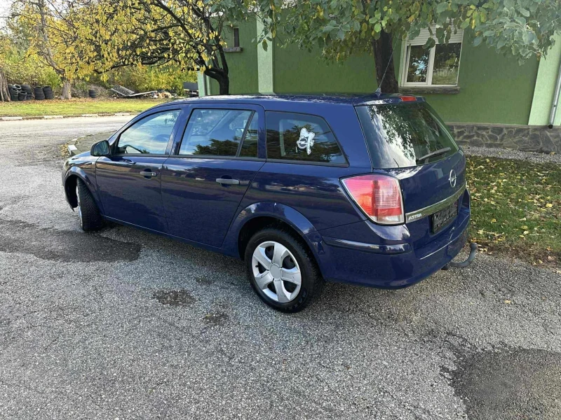 Opel Astra 1.7cdti, снимка 3 - Автомобили и джипове - 52778265