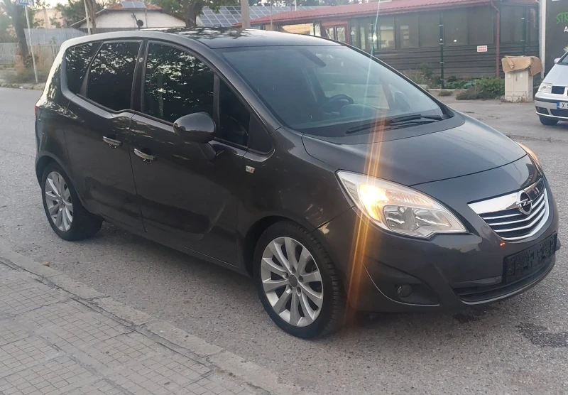 Opel Meriva, снимка 2 - Автомобили и джипове - 53040302