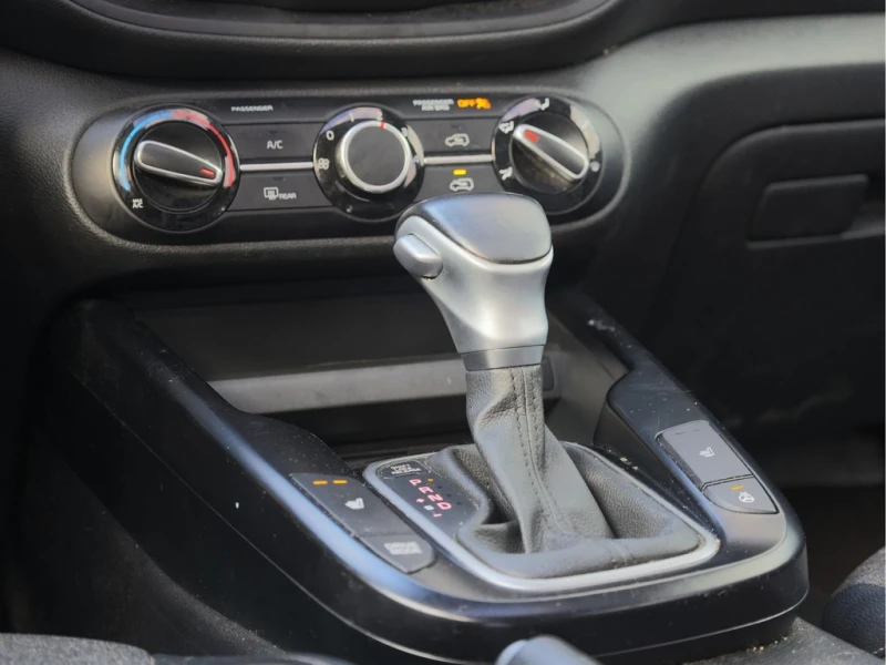 Kia Soul EX+ | Blindspot Alert | Lane Assist | Подгреви | , снимка 9 - Автомобили и джипове - 53400303