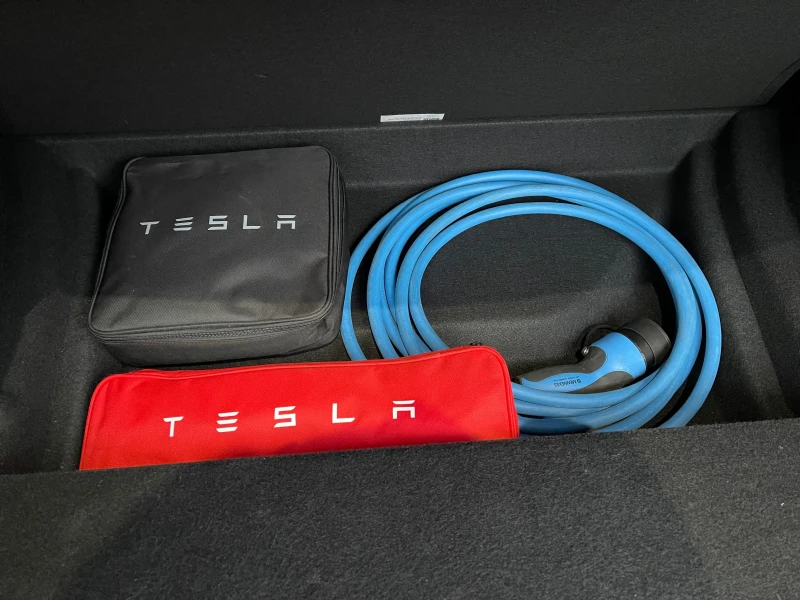 Tesla Model Y Long Range AWD EU, снимка 10 - Автомобили и джипове - 53473617