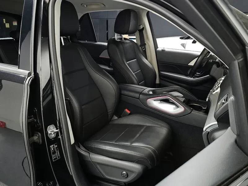 Mercedes-Benz CLE 300 D 4MATIC, снимка 10 - Автомобили и джипове - 54739126