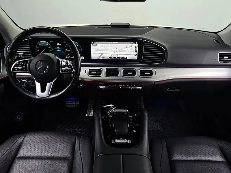 Mercedes-Benz CLE 300 D 4MATIC, снимка 7 - Автомобили и джипове - 54739126