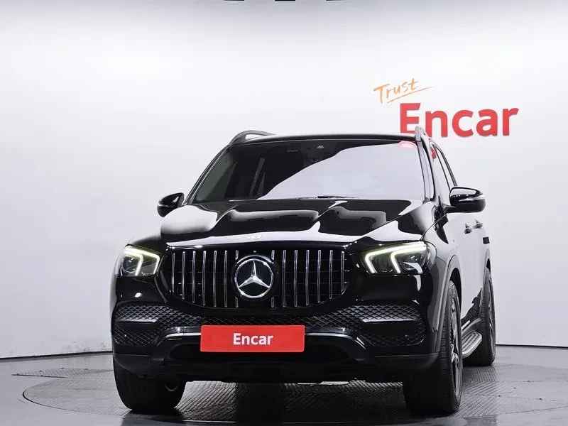 Mercedes-Benz CLE 300 D 4MATIC, снимка 3 - Автомобили и джипове - 54739126