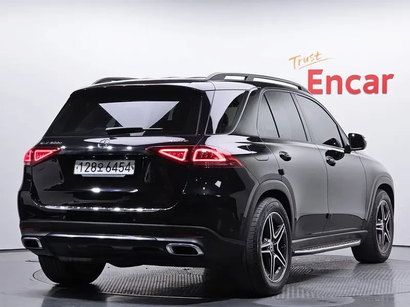 Mercedes-Benz CLE 300 D 4MATIC, снимка 2 - Автомобили и джипове - 54739126