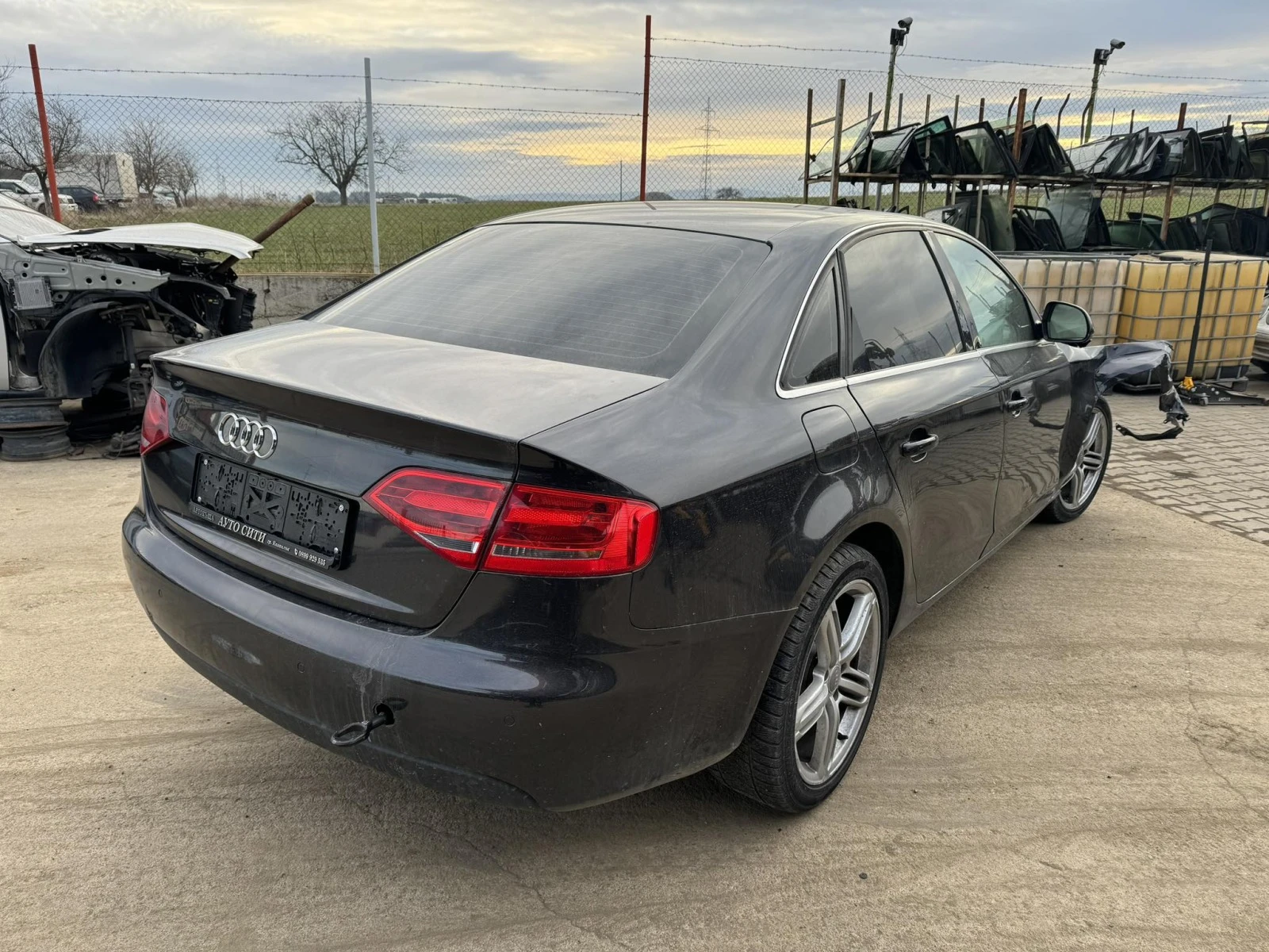 Audi A4 2.0, снимка 1