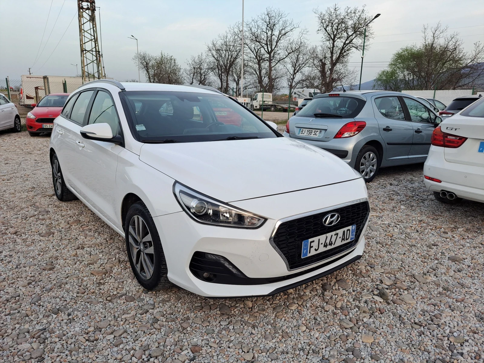 Hyundai I30 1.6 CRDI - изображение 8