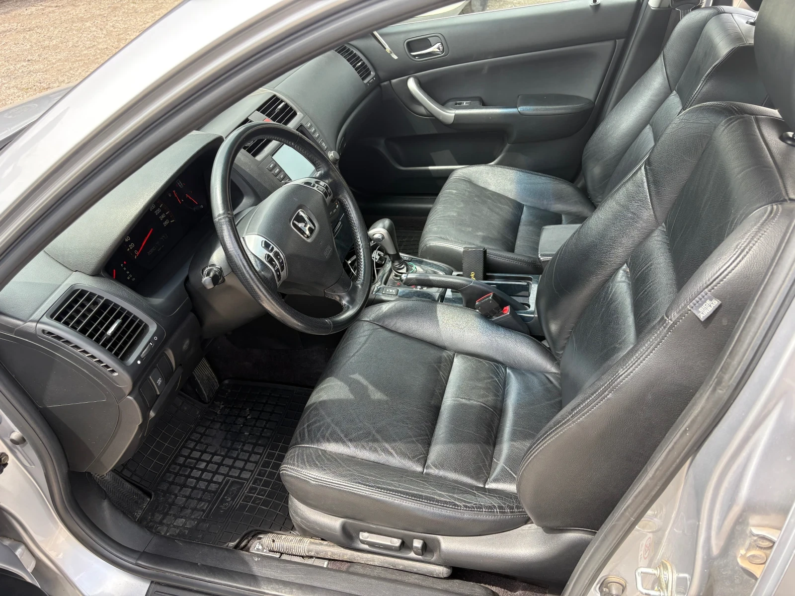 Honda Accord  - изображение 9