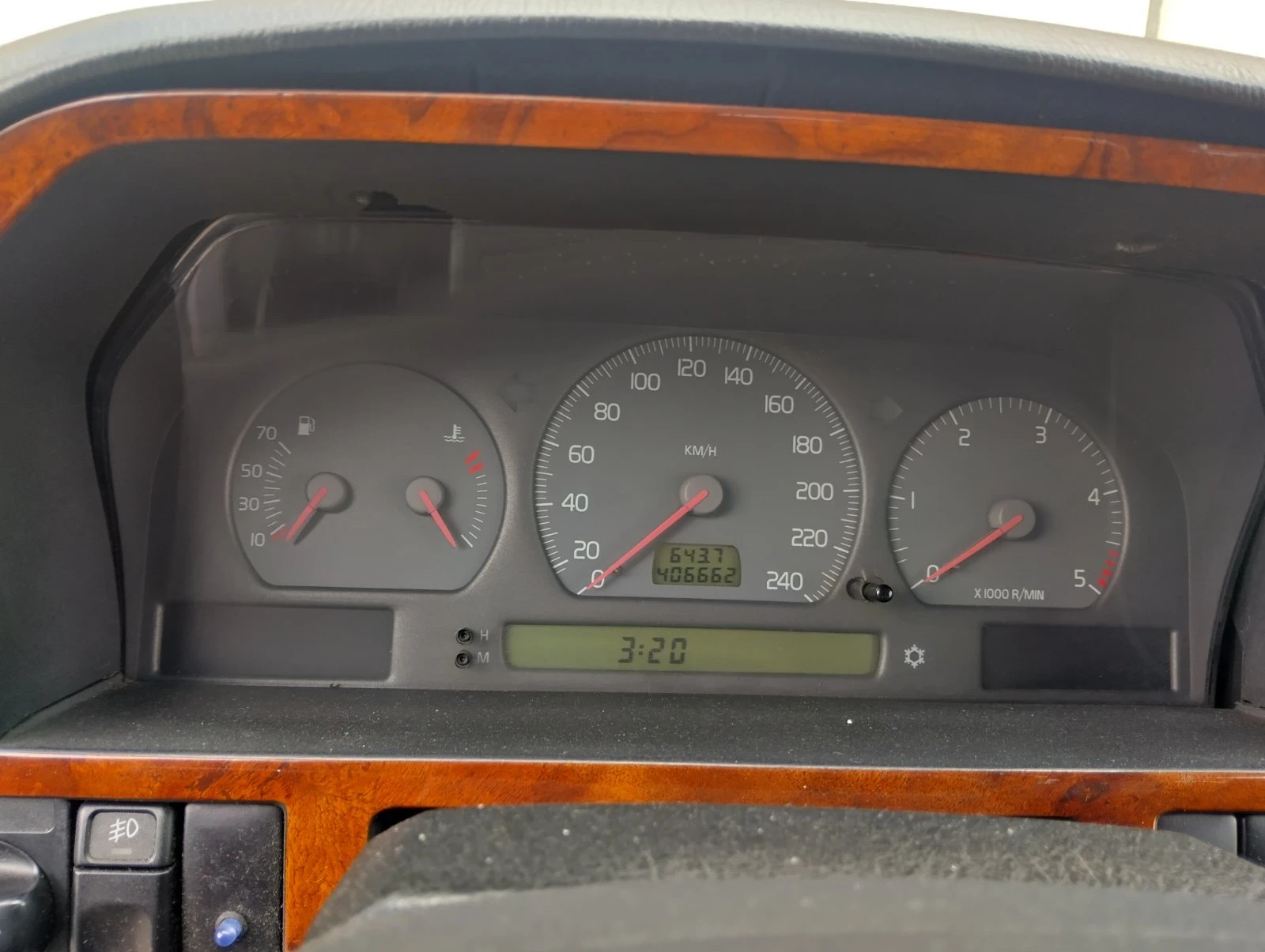 Volvo 850 TDI - изображение 4