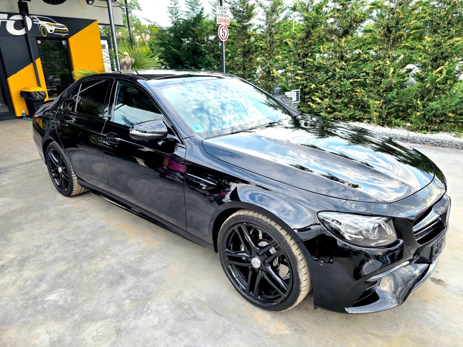 Mercedes-Benz E 63 AMG S 4MATIC 700PS BLACK EDITION ПАНО ЛИЗИНГ 100% - изображение 5