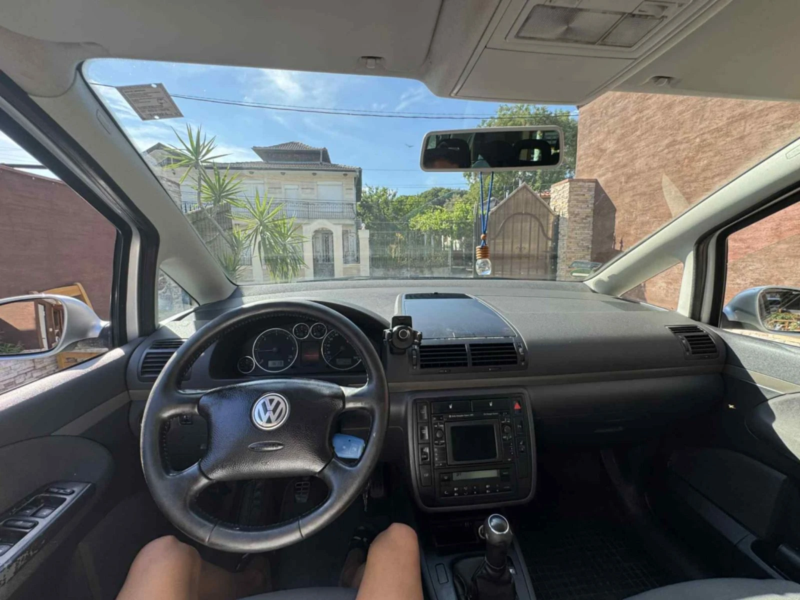 VW Sharan 1.9TDI-150НР - изображение 4