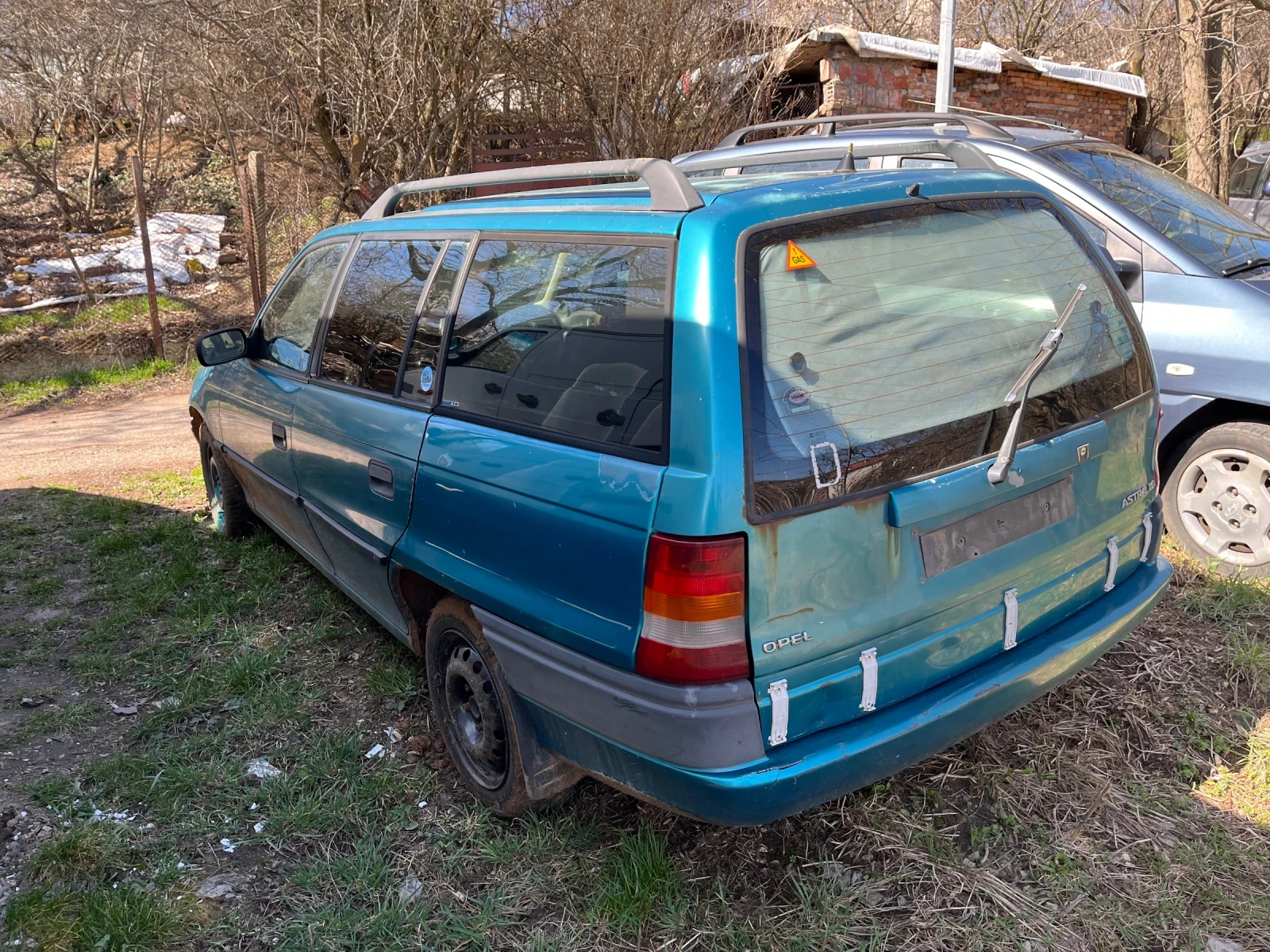 Opel Astra 1.6 бракувана, снимка 2 - Автомобили и джипове - 53767864