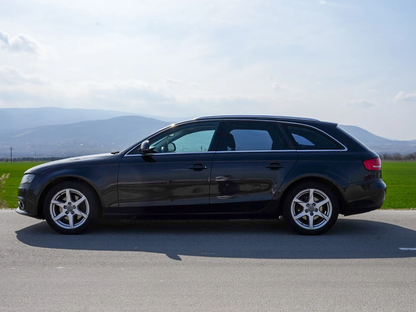 Audi A4, снимка 2 - Автомобили и джипове - 53877210