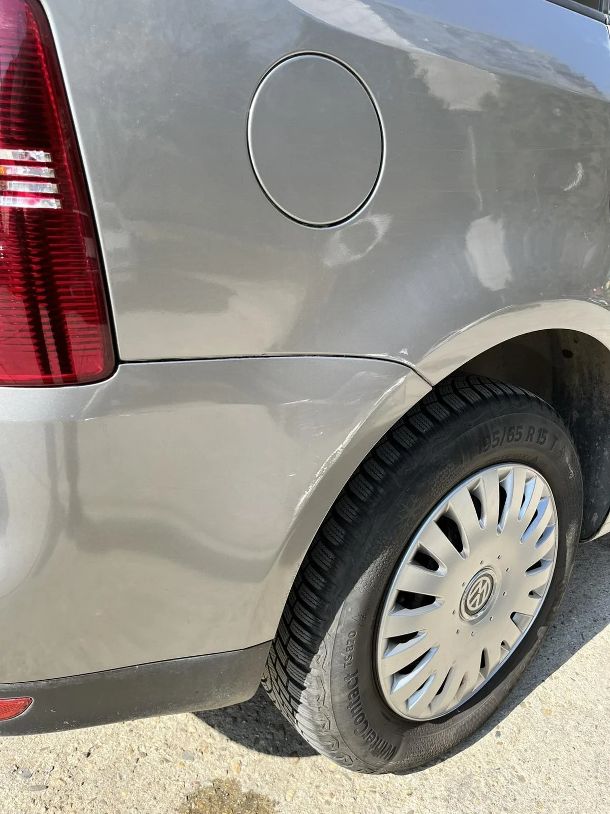 VW Touran 2.0 Метан, снимка 9 - Автомобили и джипове - 53937925