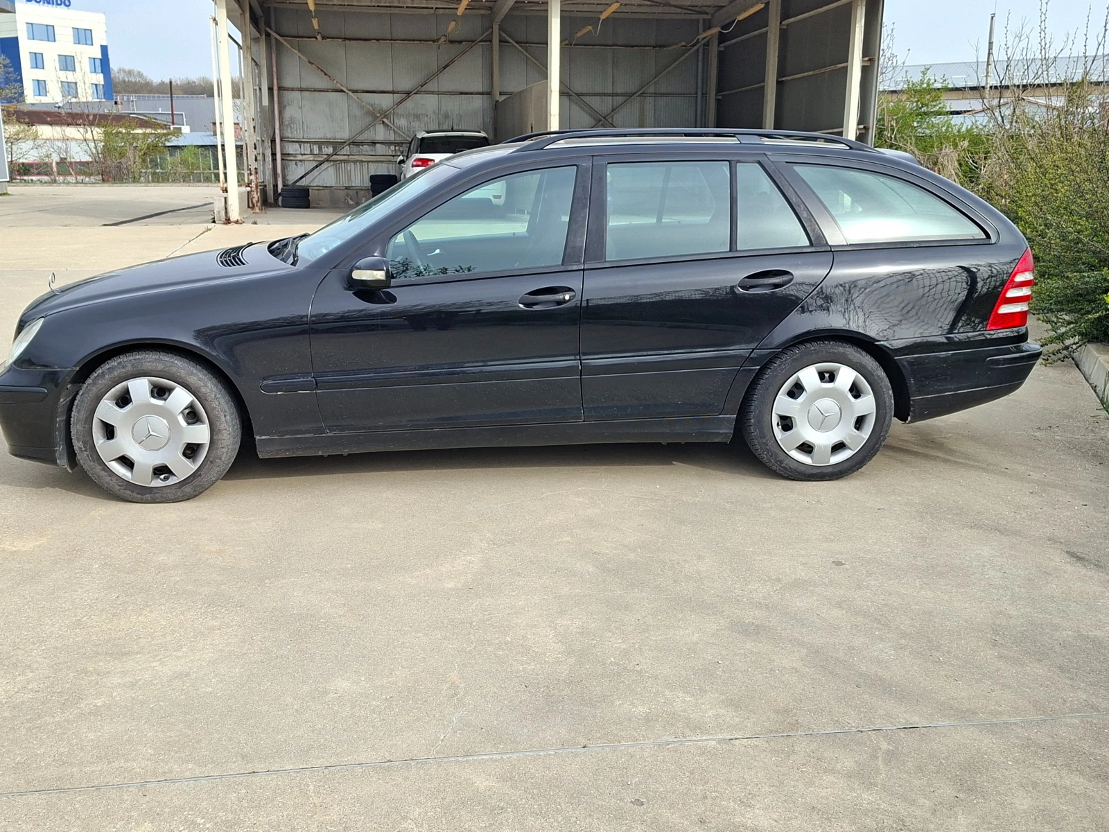 Mercedes-Benz C 200 W203, снимка 3 - Автомобили и джипове - 54216739