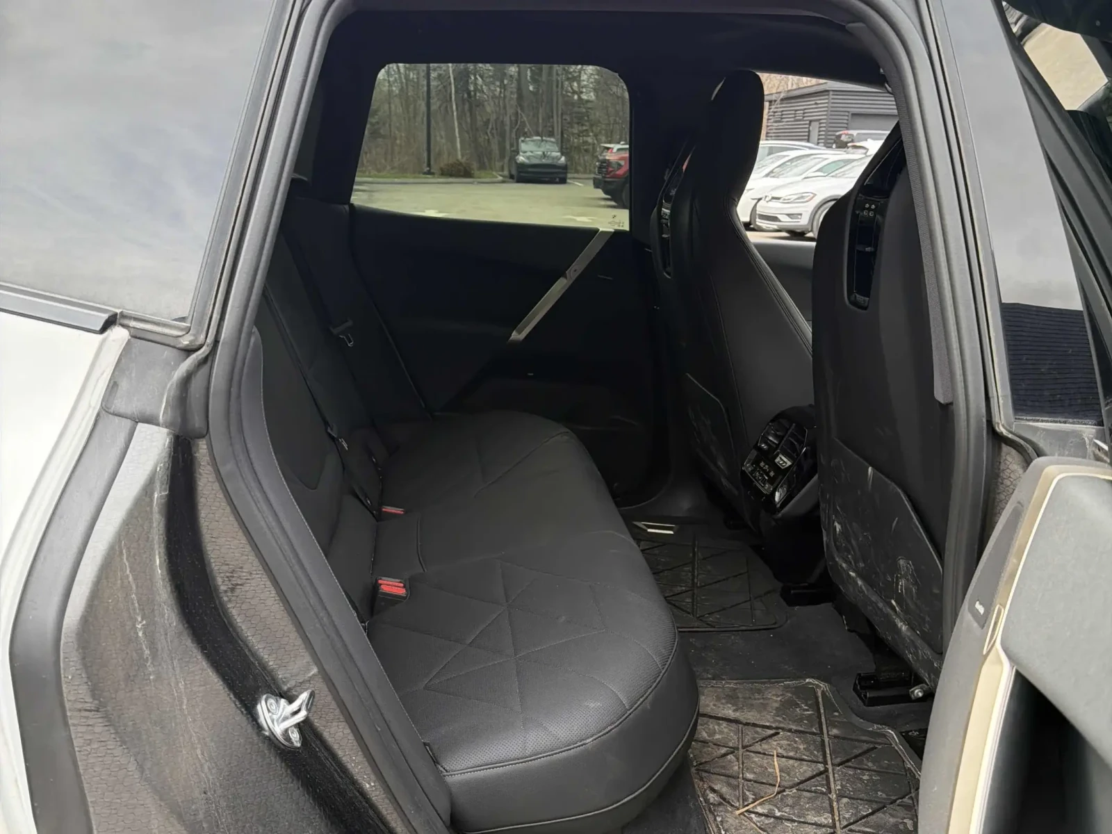 BMW iX xDrive50, снимка 13 - Автомобили и джипове - 54419937