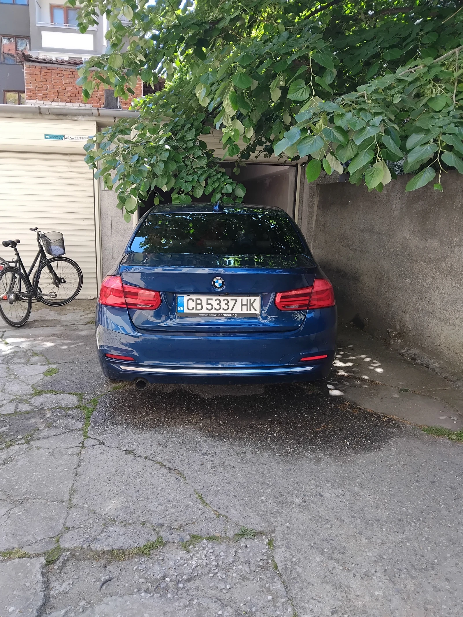 BMW 320 Седан, снимка 2 - Автомобили и джипове - 54429473