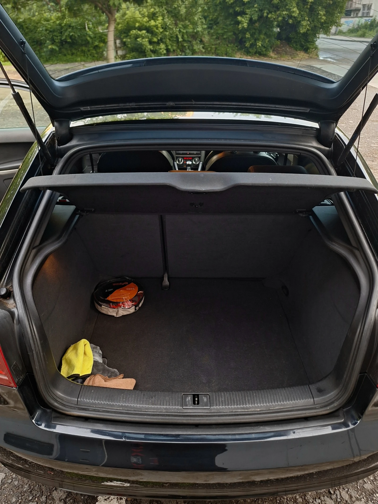 Audi A3 S-Line 2.0 TDI, снимка 11 - Автомобили и джипове - 54906109