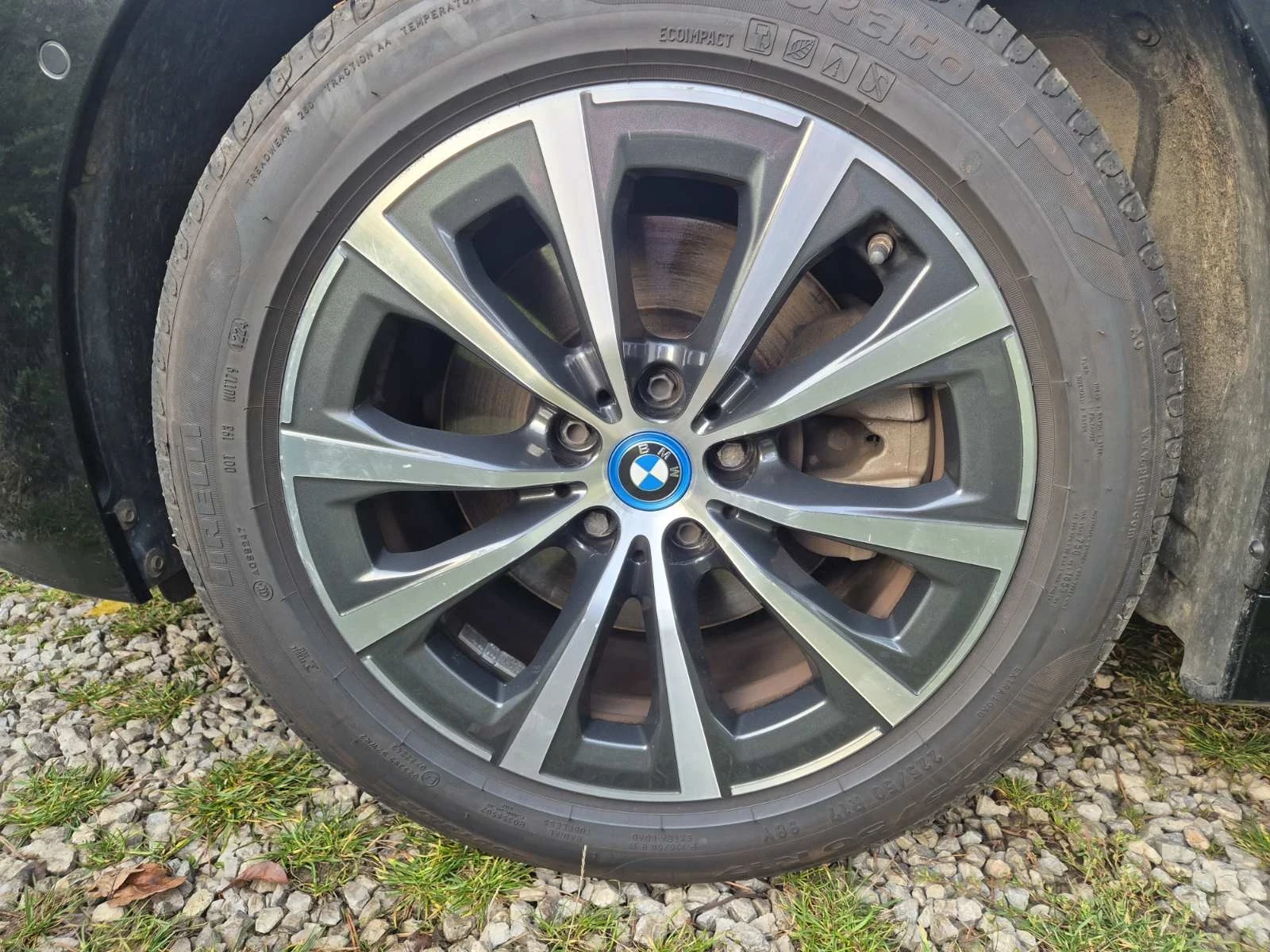 BMW 320 320e Plug-in Hybrid PHEV, снимка 14 - Автомобили и джипове - 55233545