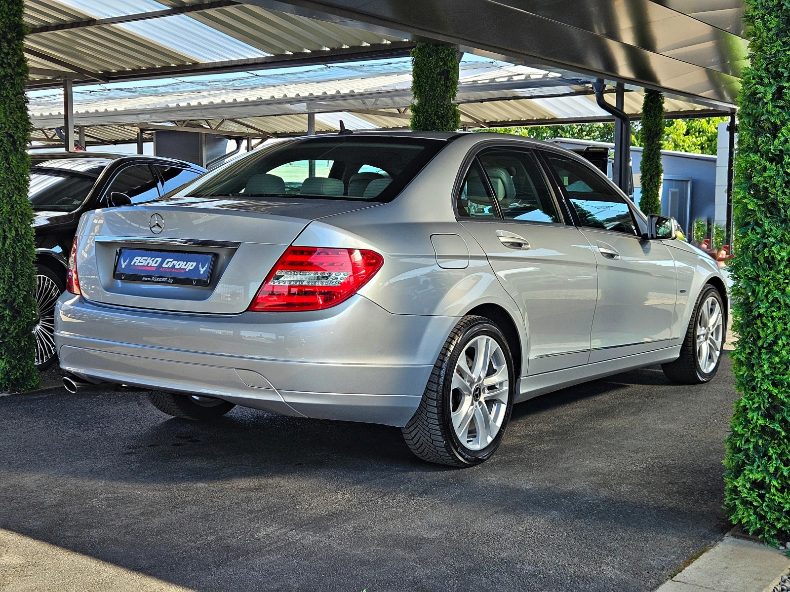 Mercedes-Benz C 250 AMG/AVANTGARDE/FACE/ПОДГРЕВ/ОБДУХ/GERMANY/F1/LIZIN, снимка 4 - Автомобили и джипове - 55552026