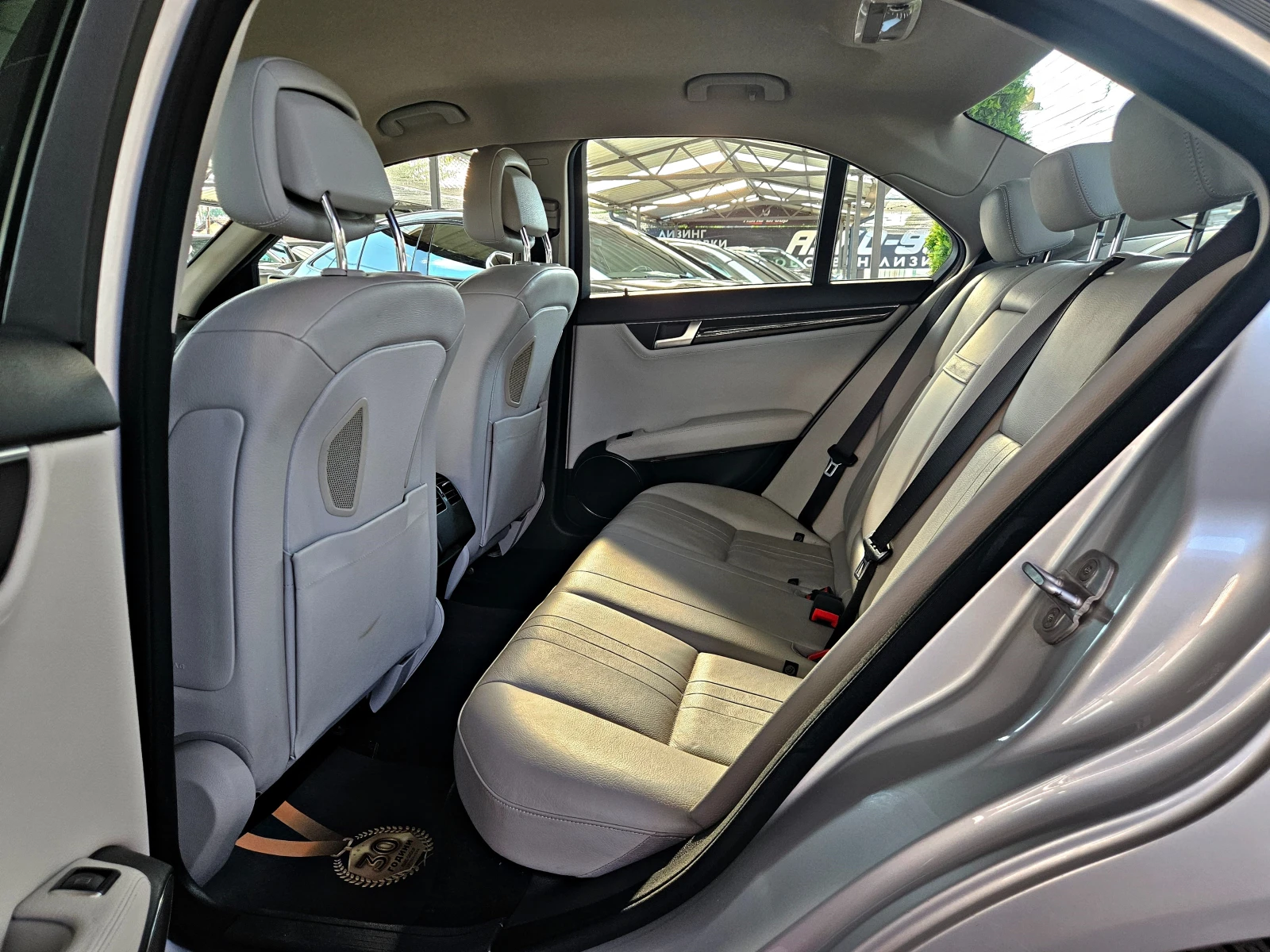 Mercedes-Benz C 250 AMG/AVANTGARDE/FACE/ПОДГРЕВ/ОБДУХ/GERMANY/F1/LIZIN, снимка 16 - Автомобили и джипове - 55552026
