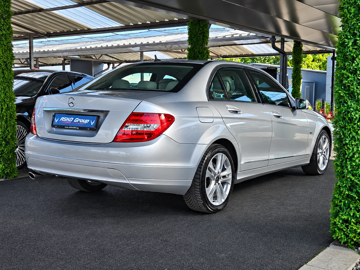 Mercedes-Benz C 250 AMG/AVANTGARDE/FACE/ПОДГРЕВ/ОБДУХ/GERMANY/F1/LIZIN, снимка 4 - Автомобили и джипове - 55552026
