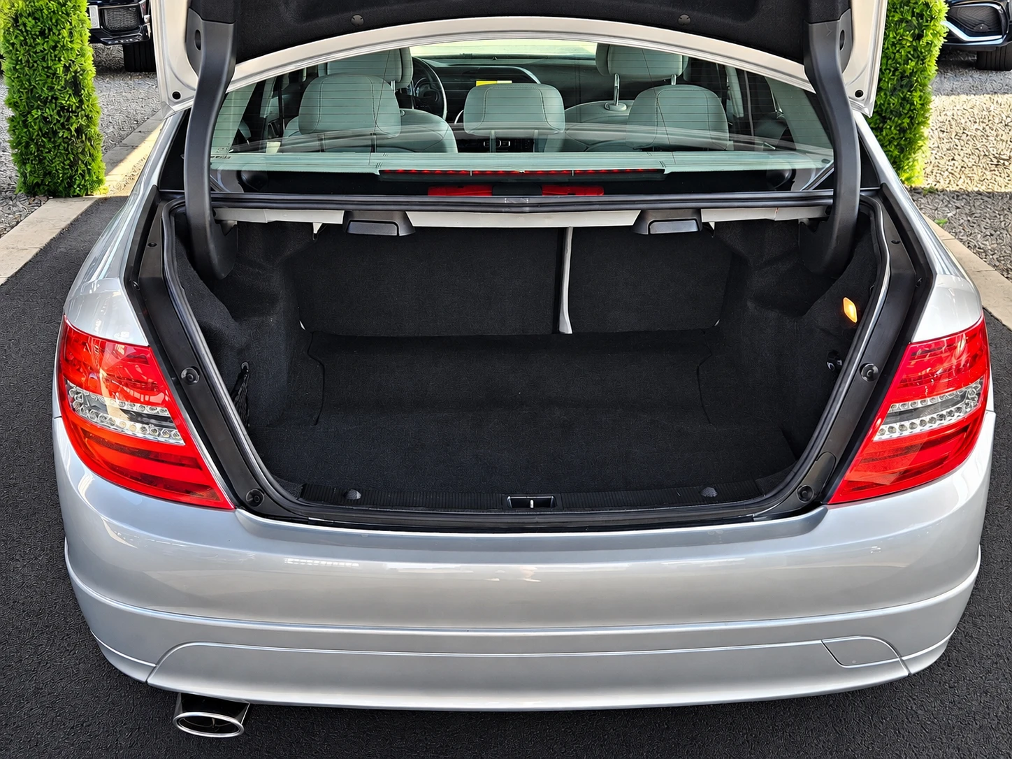 Mercedes-Benz C 250 AMG/AVANTGARDE/FACE/ПОДГРЕВ/ОБДУХ/GERMANY/F1/LIZIN, снимка 6 - Автомобили и джипове - 55552026
