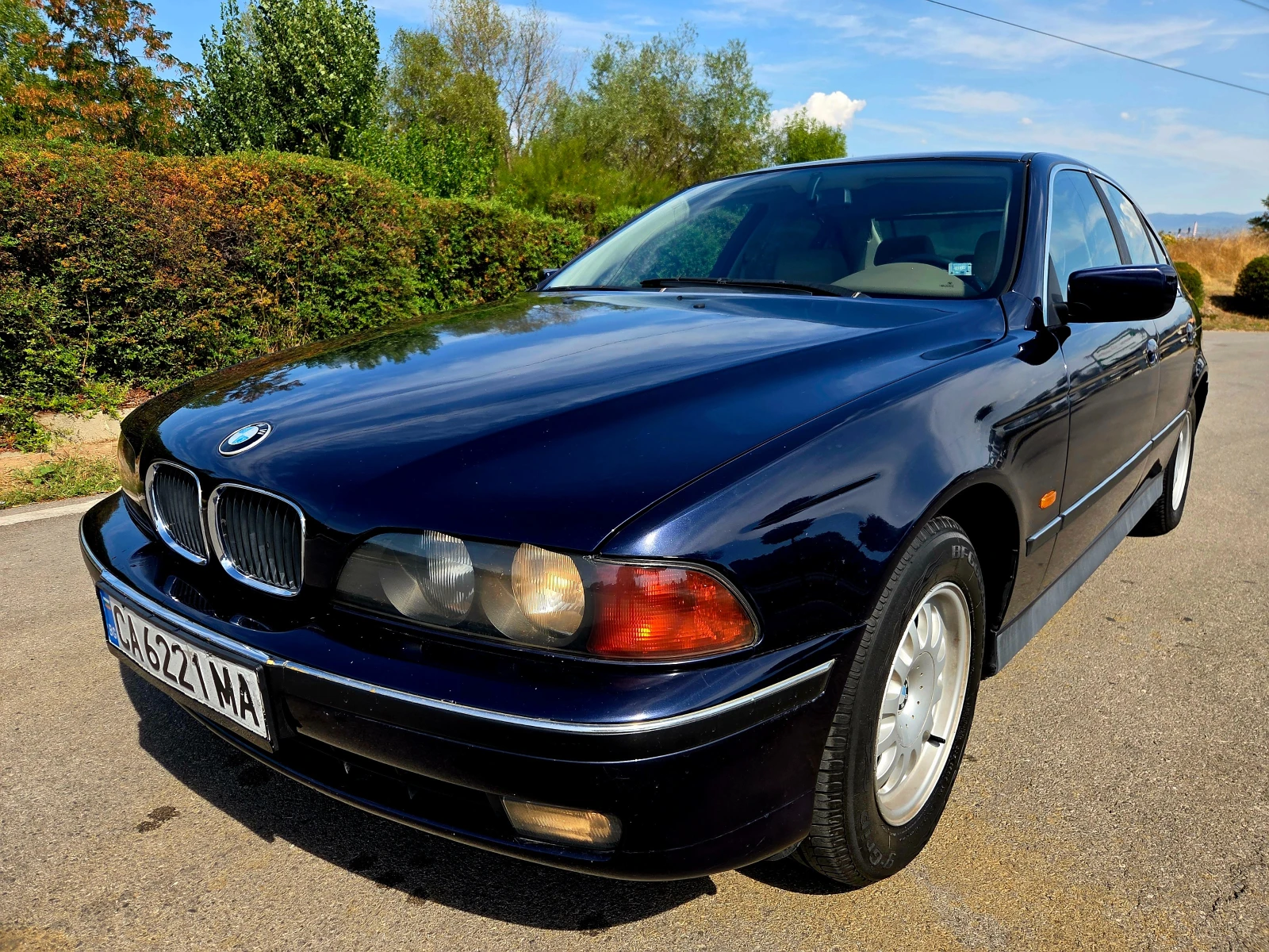 BMW 523 523i(170кс)Automatic