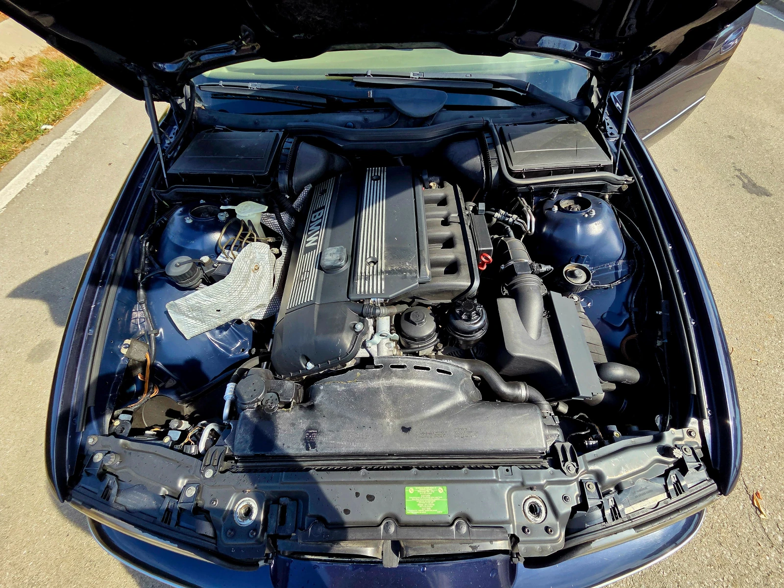 BMW 523 523i(170кс)Automatic, снимка 13 - Автомобили и джипове - 55938127