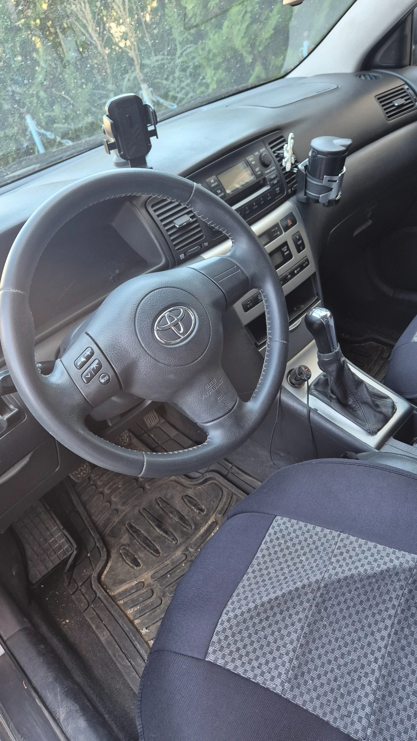 Toyota Corolla Hatchback 2.0, D4D, 116 �. �.  | Mobile.bg � ����������� 7