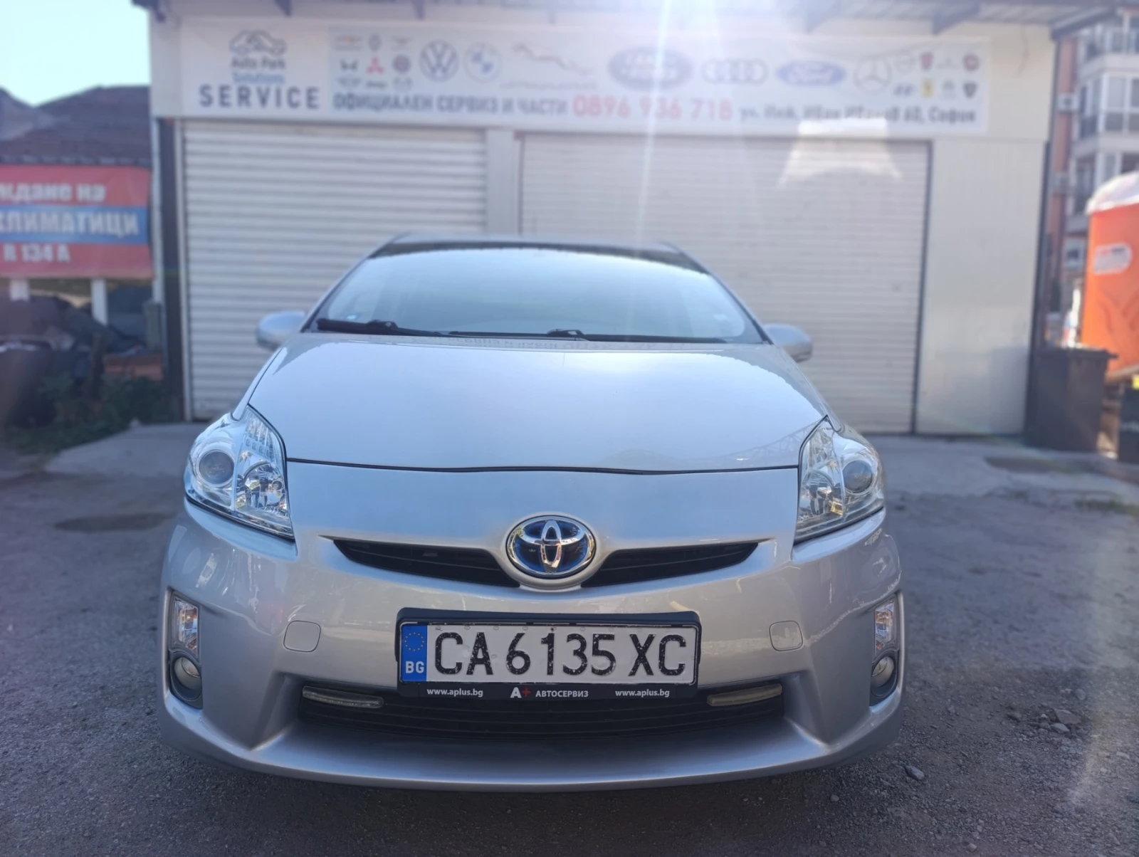 Toyota Prius 1.8 HYBRID БАТЕРИЯ В ГАРАНЦИЯ!, снимка 2 - Автомобили и джипове - 55998931