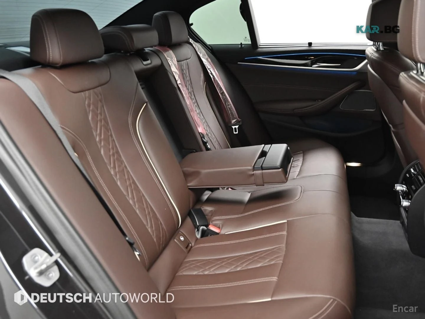 BMW 530E M SPORT* КОЖА* ПОДГРЕВ* ОБДУХВ* HEADUP* 360* PANO, снимка 12 - Автомобили и джипове - 56203007