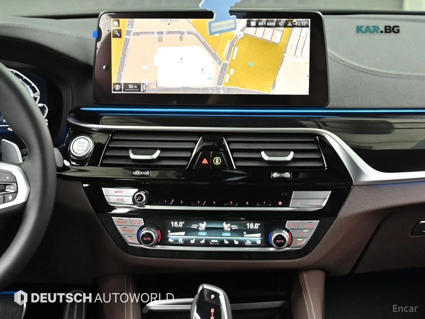 BMW 530E M SPORT* КОЖА* ПОДГРЕВ* ОБДУХВ* HEADUP* 360* PANO, снимка 14 - Автомобили и джипове - 56203007