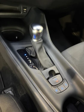 Toyota C-HR 1.8 HYBRID , снимка 7