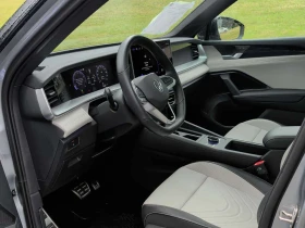VW Tiguan * Comfortline R Line Black Edition * CARFAX * БЕЗ , снимка 5