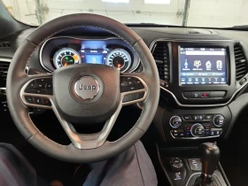 Обява за продажба на Jeep Cherokee * CARFAX * АВТО КРЕДИТ * ЦЕНА ДО БГ! ~36 799 лв. - изображение 8