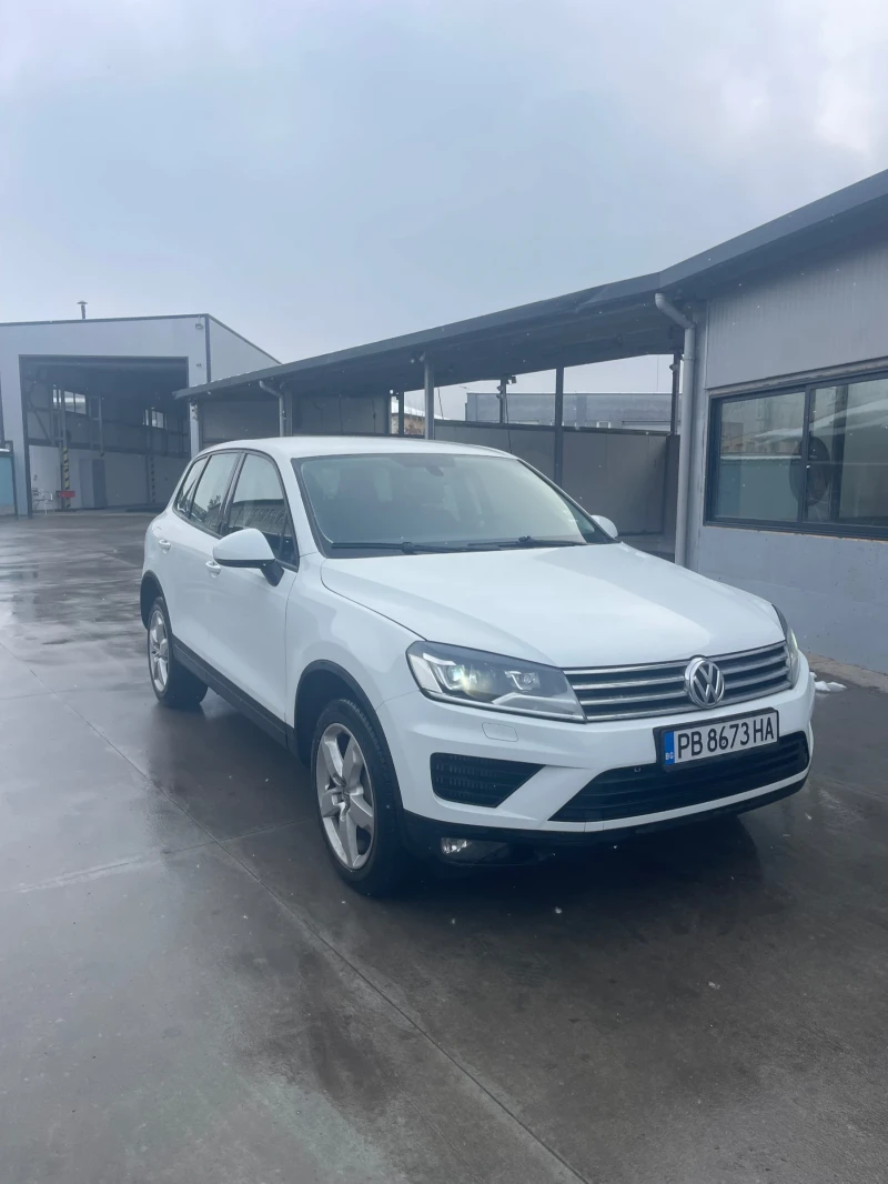 VW Touareg, снимка 2 - Автомобили и джипове - 48695686