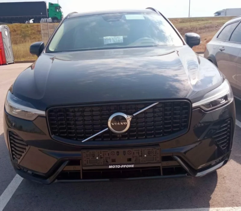 Volvo XC60 Plus Bright AWD Mild Hybrid B5, снимка 7 - Автомобили и джипове - 51700519