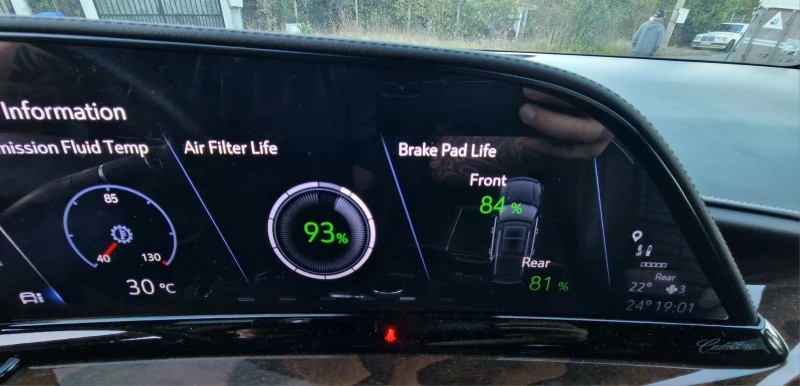 Cadillac Escalade ESV 600 SPORT PLATINUM BLACK ONYX , снимка 11 - Автомобили и джипове - 52187181